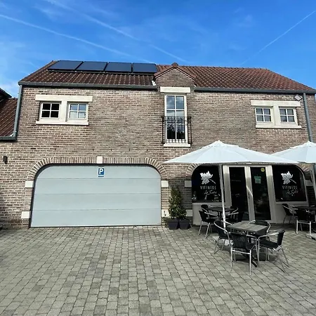 Bed and Breakfast La Cle Des Champs Jodoigne Exterior foto